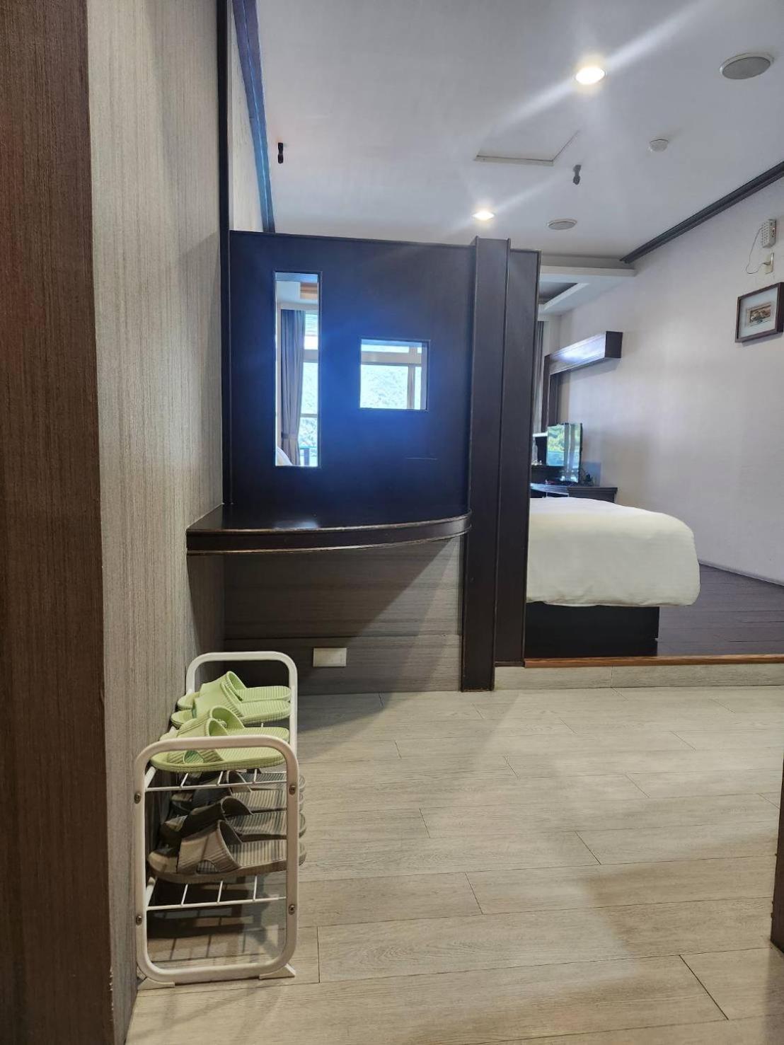 Sun Fog Hotel Yuchi Exterior foto